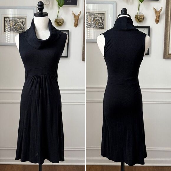 Michael Stars Dresses & Skirts - Michael Stars Evereve Stretchy Knit scowl Neck Sleeveless Dress $98 OSFM M